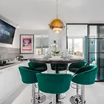Apartment Lizbonska 2 By Homeprime