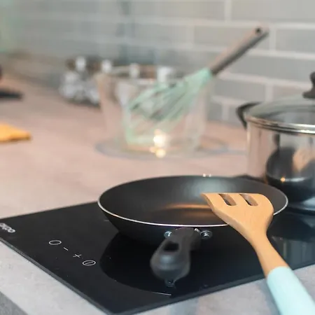 Apartment Lizbonska 2 By Homeprime Warsaw