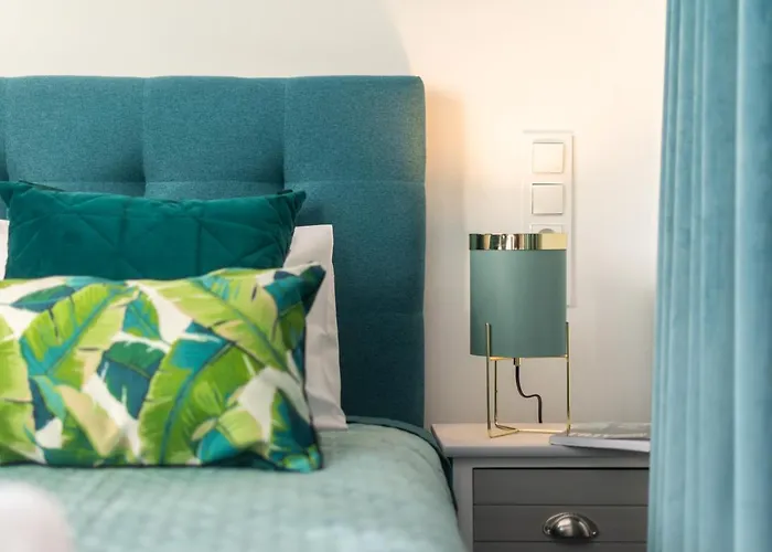 Lizbonska 2 By Homeprime Varşova