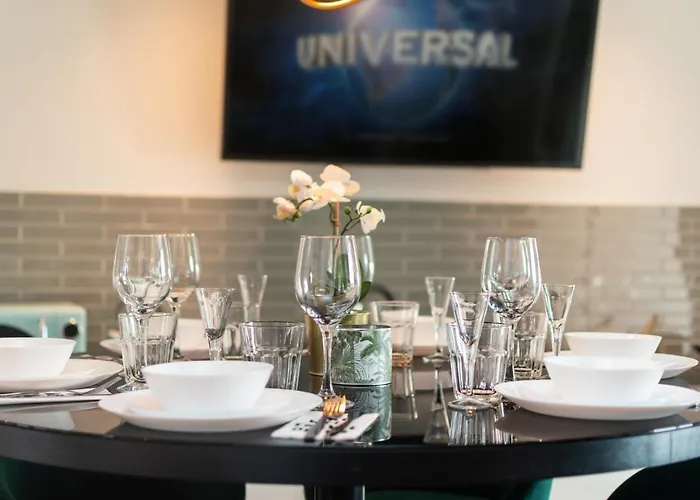 Lizbonska 2 By Homeprime * Varşova