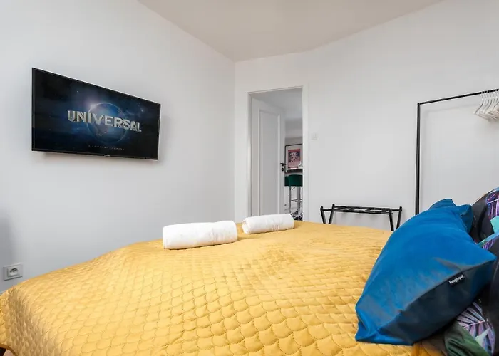 Lizbonska 2 By Homeprime Warsaw