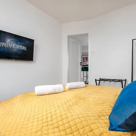 Lizbonska 2 By Homeprime ורשה